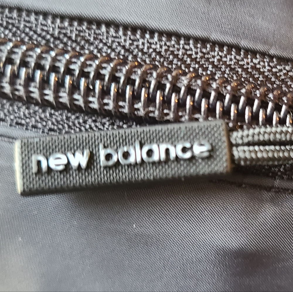 NEW BALANCE Jacket M - Picture 10 of 12